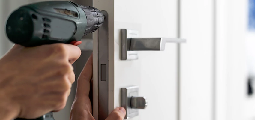 Locksmith For Lock Replacement Near Me in Rutherford, NJ