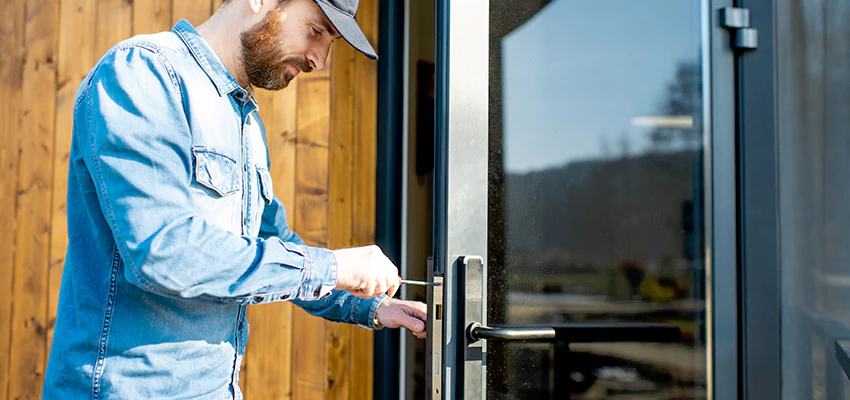 Frameless Glass Storefront Door Locks Replacement in Rutherford, NJ