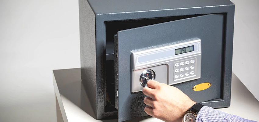 Jewelry Safe Unlocking Service in Rutherford, New Jersey