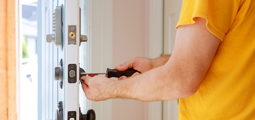 Eviction Locksmith For Key Fob Replacement Services in Rutherford, NJ